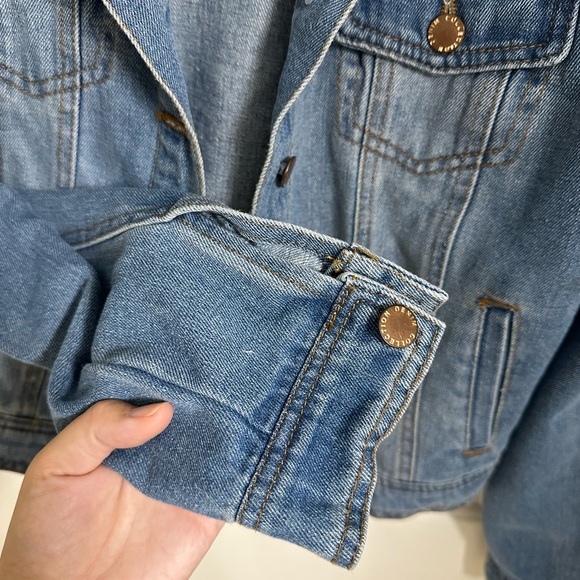 Denim jacket - Picture 7 of 8